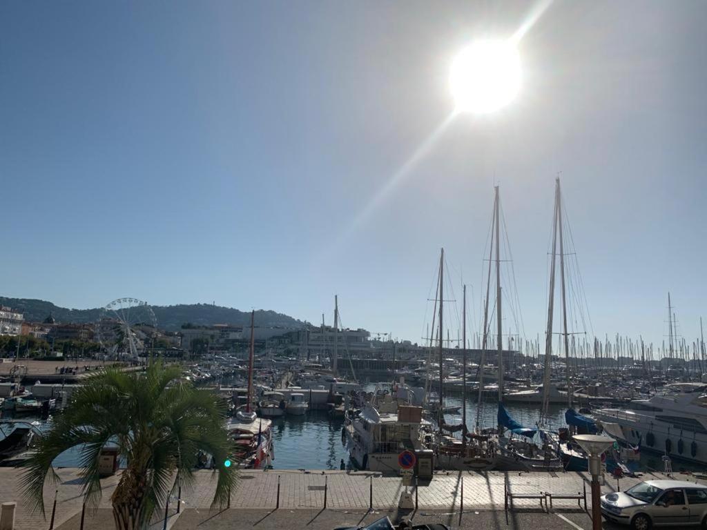 Cannes Old Port, Seafront & Seaview, Yacht Show Port מראה חיצוני תמונה